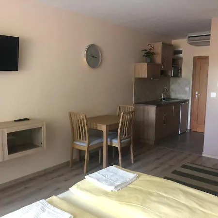 Bed & Breakfast Castellum Gyula