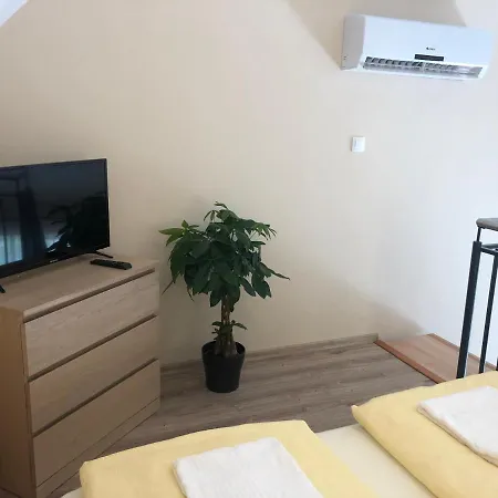 Castellum Bed & Breakfast