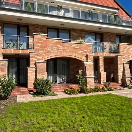 Castellum Bed & Breakfast 4*