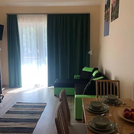 فندق مبيت وإفطار Castellum Apartmanhaz غيولا