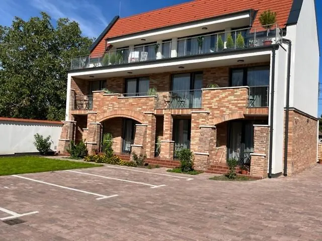 Couette-café Castellum Apartmanhaz Gyula