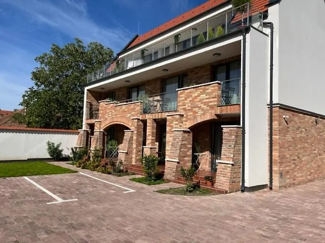 Couette-café Castellum Apartmanhaz Gyula