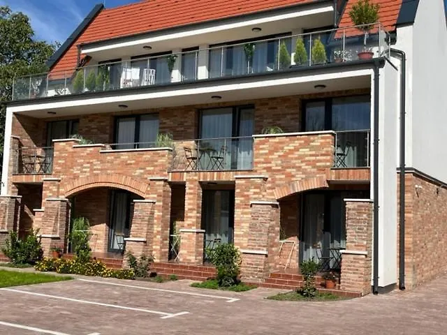 Castellum Apartmanhaz Gyula