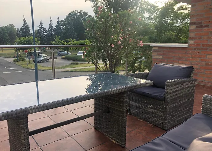 Castellum Apartmanhaz 3* Gyula